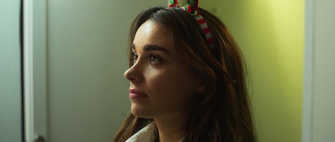 Filmstill van Esther in een dramascène